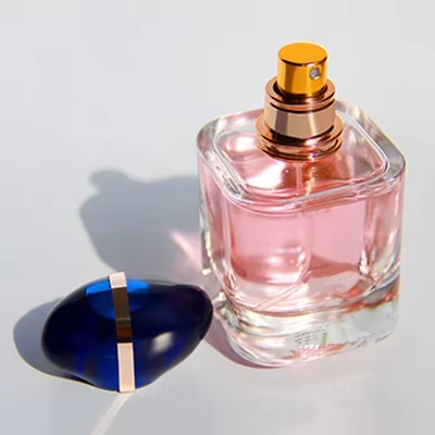 Gráfico Superior Quadrado Spray Bottle de Perfume Vazio para Mate com Embalagem